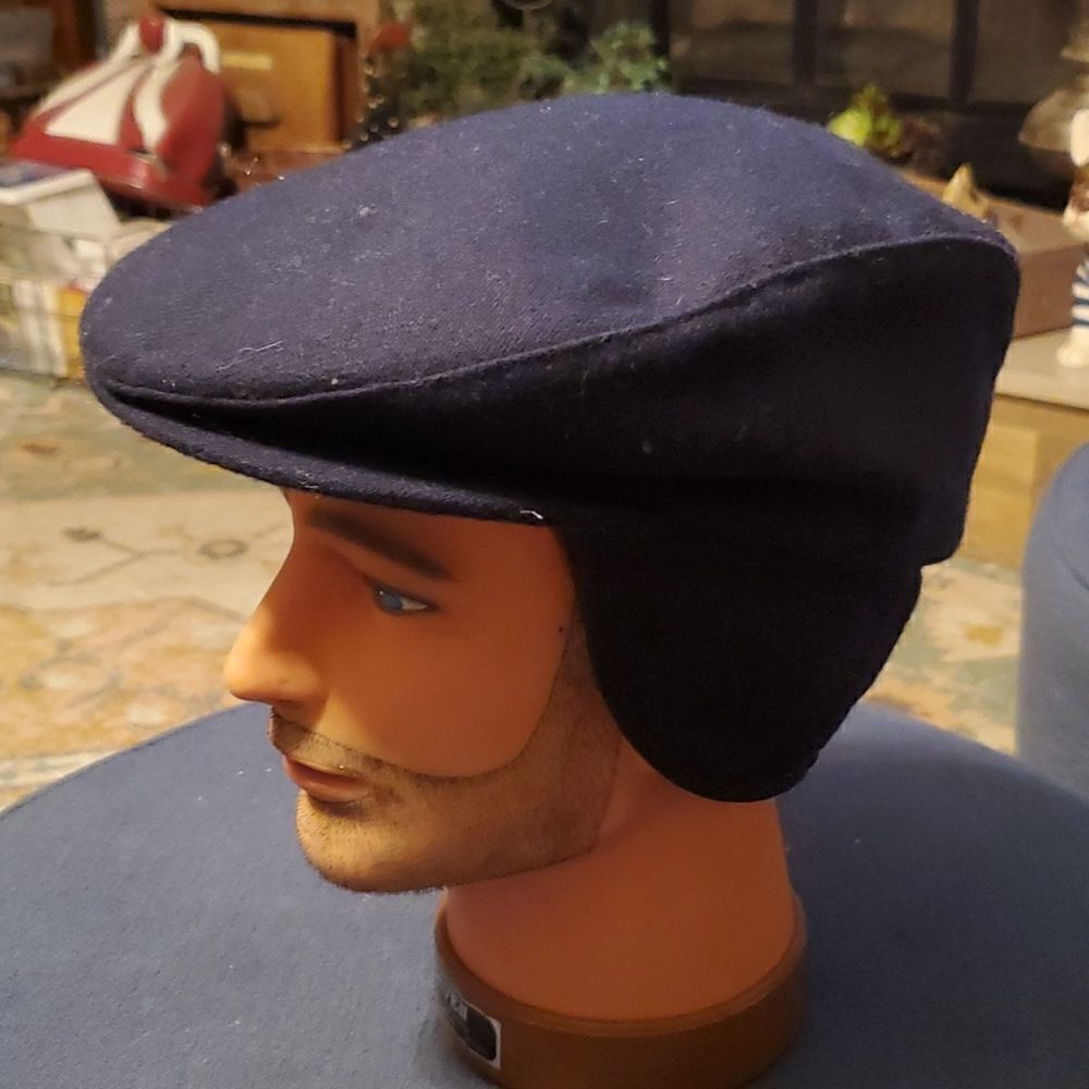 thinsulate.‎ 100% Wool navy ear flapper Cabbie Hat/Cap Sz L